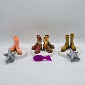 Bratz Doll Boots & Shoes Set For Girlz Xpress It Meygan Cloe & Yasmin With Brush